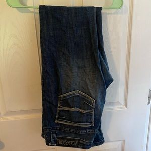 Rock ‘n’ roll cowgirl jeans